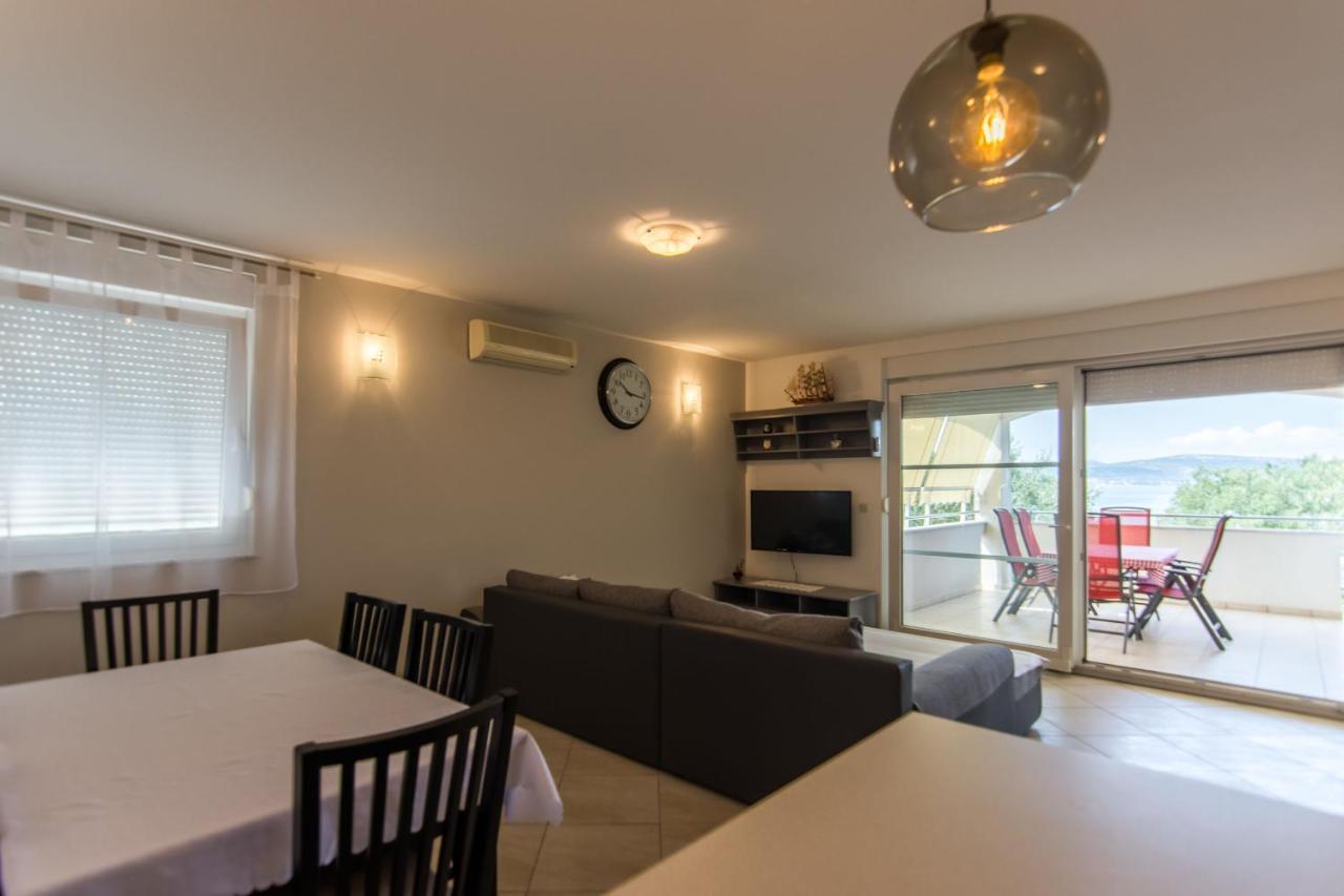 Apartment Jaspis Biograd Na Moru Exteriör bild